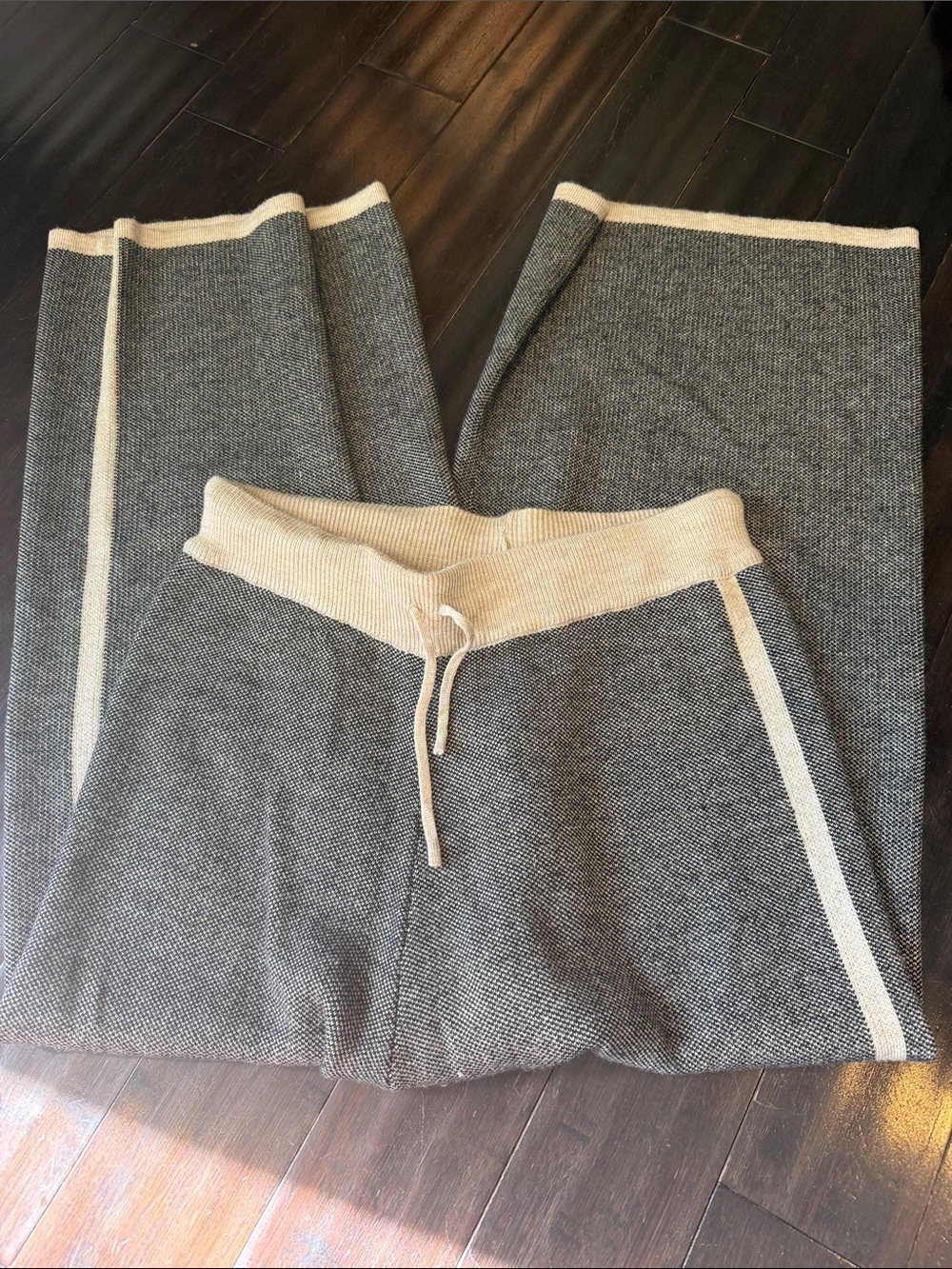 Gray Knit Ankle Pants with Cream Waistband and Trim